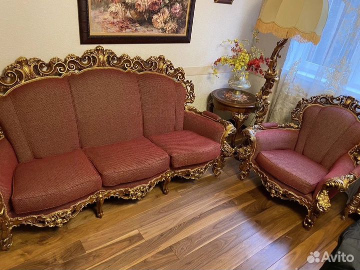 Перетяжка мебели Химки, обивка дивана, кресла