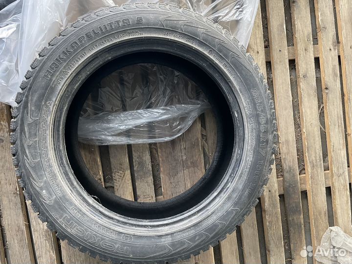 Nokian Tyres Hakkapeliitta 5 225/55 R17 101T