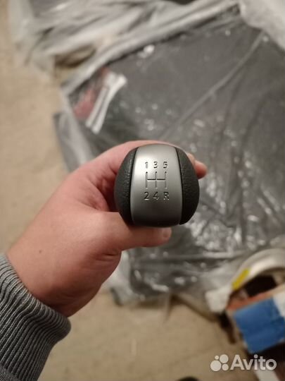 Nissan Tiida (C11) Ручка МКПП