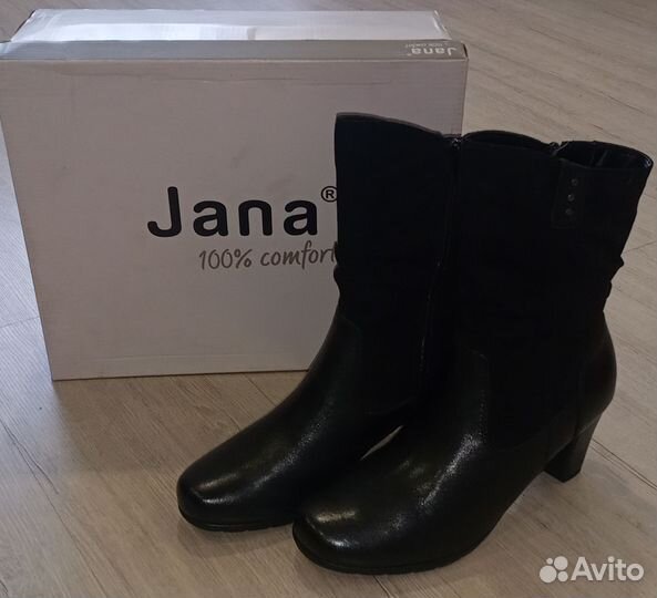 Полусапожки женские. Размер 40