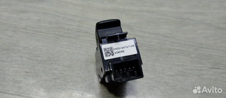 Кнопка стеклоподъемника Land Rover Range Rover