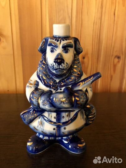 Штоф гжель «пес охотник»