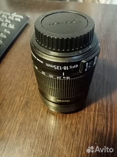 Объектив Canon EF-S 18-135 IS