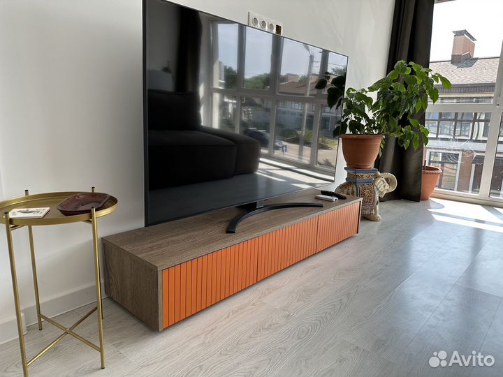 Тумба под телевизор