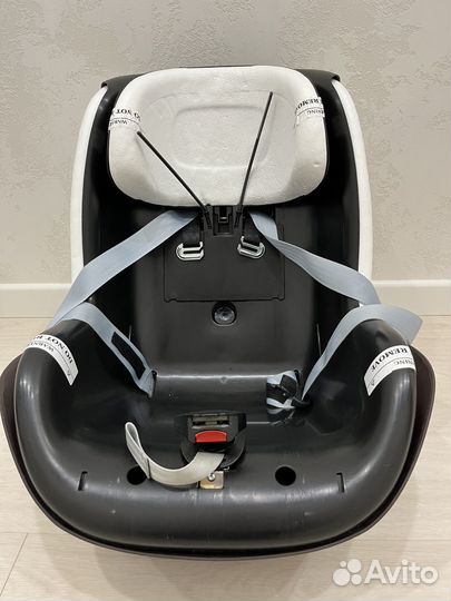 Автокресло maxi cosi с базой