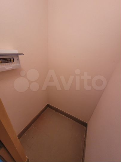 Машиноместо, 10 м²