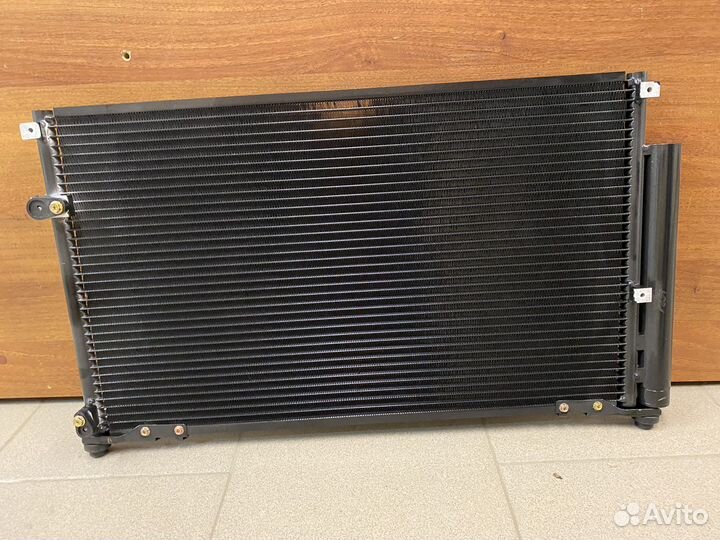 Honda Civic 4D Радиатор кондиционера новый турция