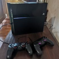 Sony Playstation 4 500GB с играми