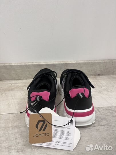 Кроссовки 32 для девочки Jomoto