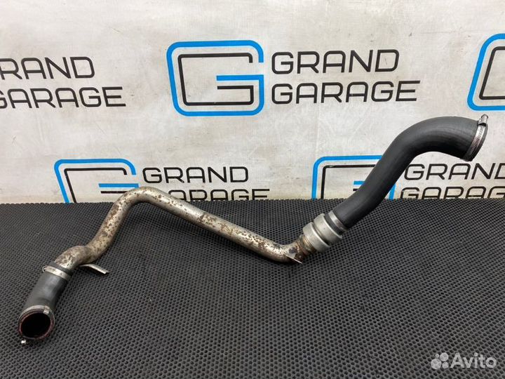 Патрубок интеркулера Land Rover Freelander L359