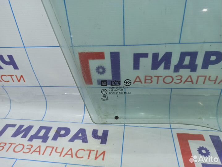 Стекло двери передней правой Chevrolet Lacetti (J2