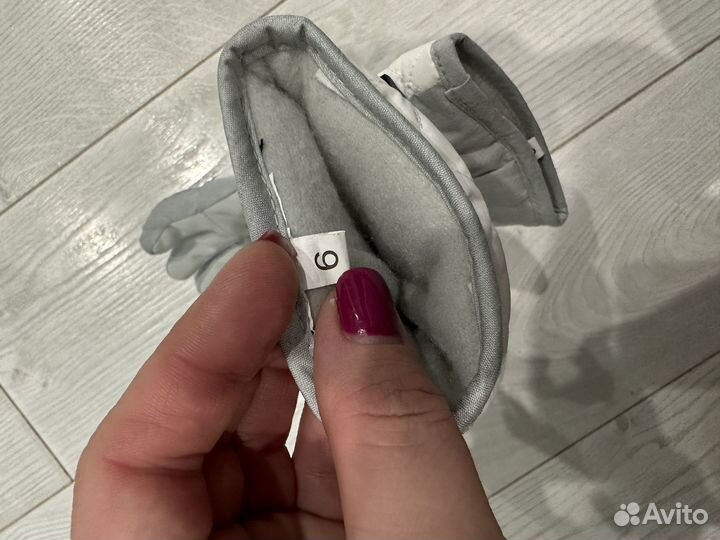 Перчатки женские