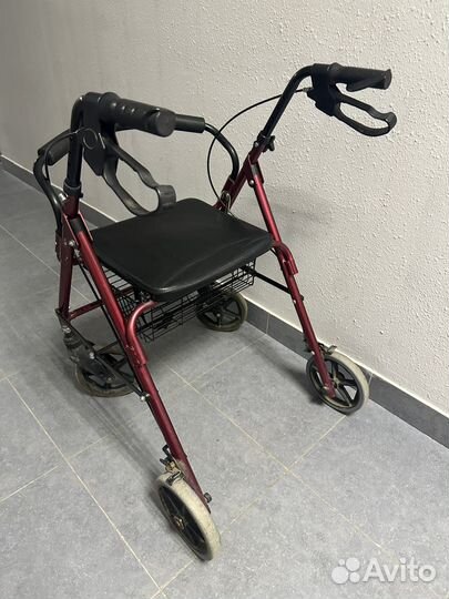 Ходунки для взрослых на колесах