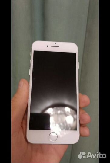 iPhone 7, 32 ГБ