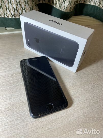 iPhone 7, 128 ГБ