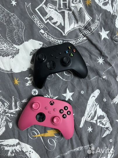 Приставка Xbox Series X на гарантии