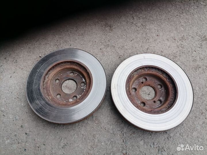 Диск тормозной передний Toyota Аllion