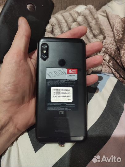 Xiaomi Mi A2 Lite Android One, 4/64 ГБ