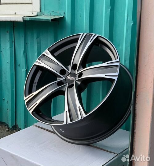 Оригинальные диски Advanti R20 на VW Touareg Audi