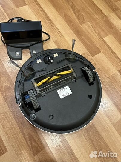 Робот пылесос deebot DM88