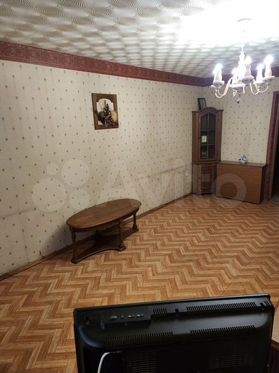 3-к. квартира, 58 м², 1/5 эт.