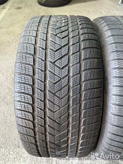 Pirelli Scorpion Winter 295/40 R21 111V