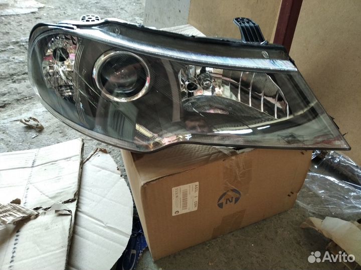 Фара правая, левая Дэу Нексия с 2008 года