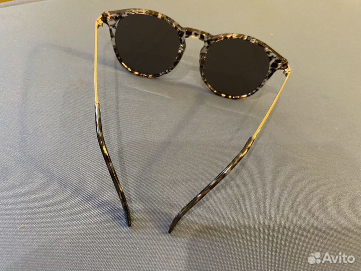 Солнцезащитные очки женские новые