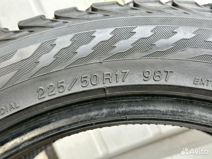 Yokohama Ice Guard IG35 225/50 R17