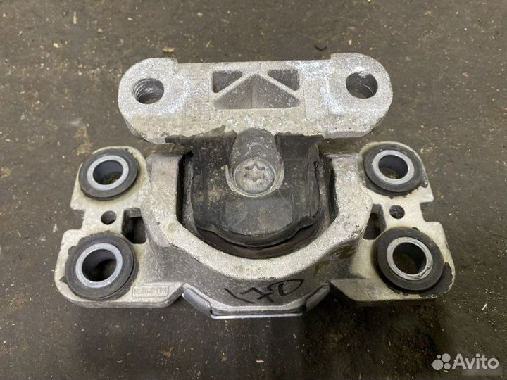 Опора двс левая Volvo S60