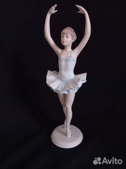 Статуэтка фарфор юная балерина Германия 60-70г