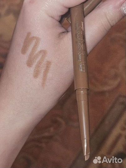 Жидкие помады и карандаши для губ нюд беж