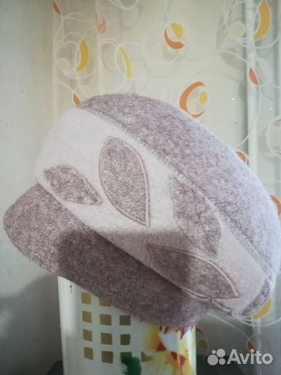 Берет новый