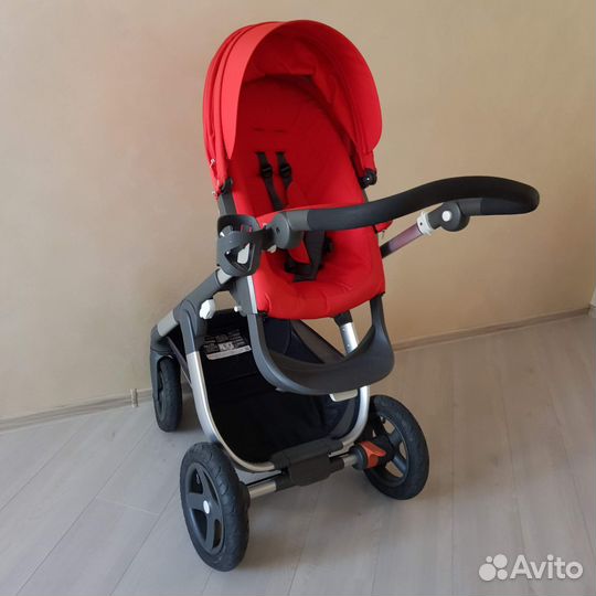 Прогулочная коляска stokke