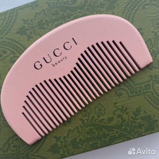 Расческа Gucci дефект