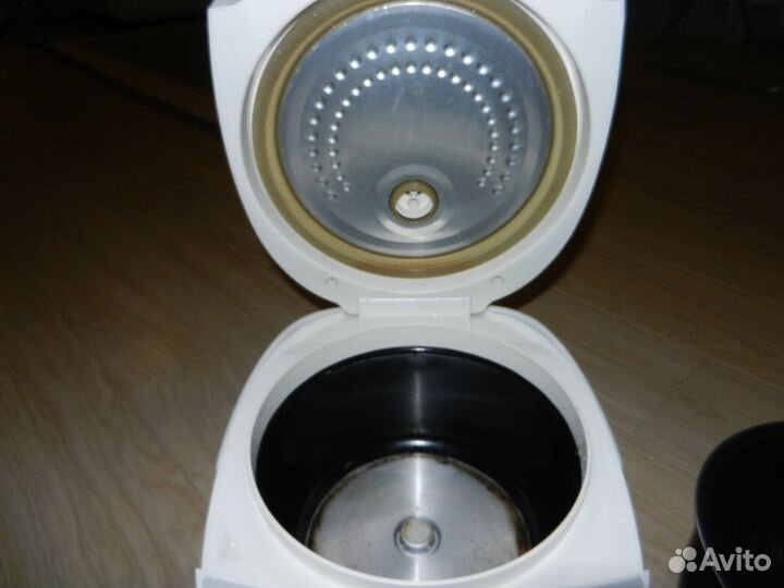 Мультиварка polaris pmc 0506ad