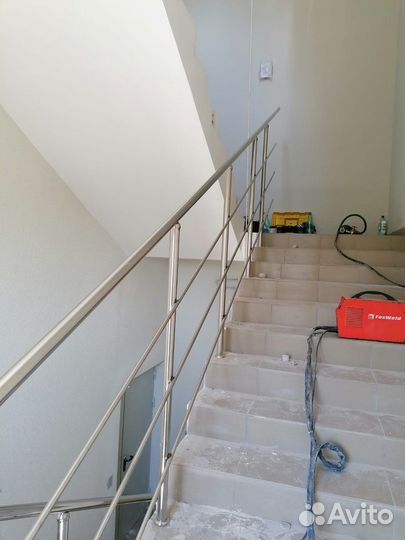 Перила для лестниц