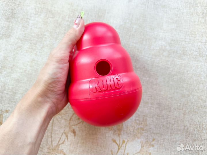 Игрушка для собак Kong Wobbler для лакомств