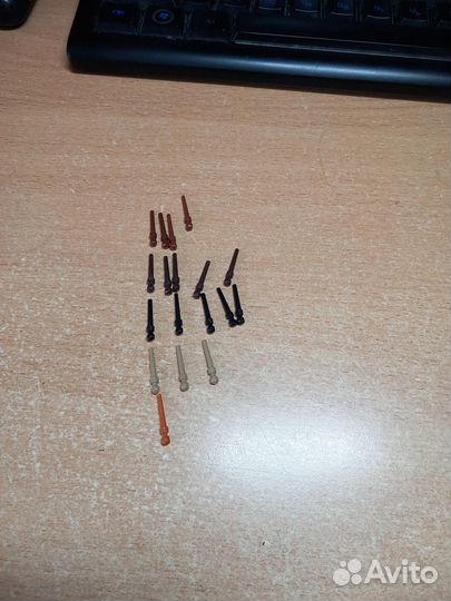 Lego аксессуары от разных наборов и много оружия