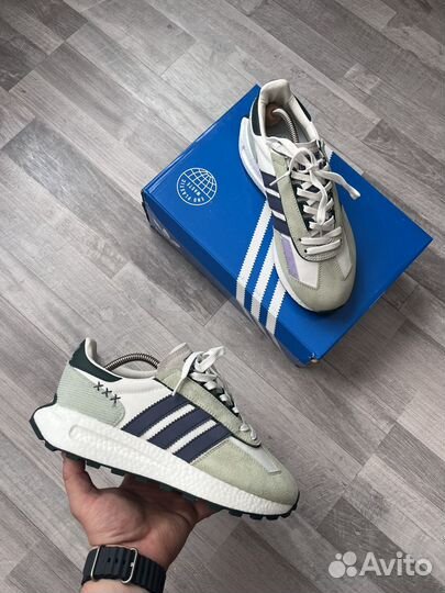 Кроссовки adidas retropy e5