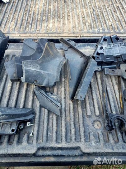 Yamaha xj6 diversion пластик черный