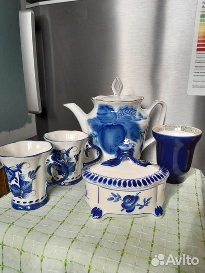 Чайник сахарница гжель