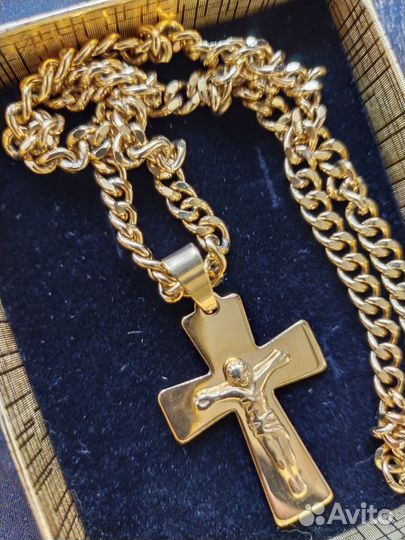 Кулоны Крест и Лев.Испания