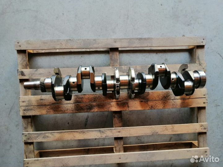 Вал коленчатый 260-1005015-Д-20 ммз