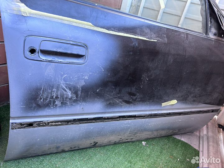 Дверь на toyota camry gracia