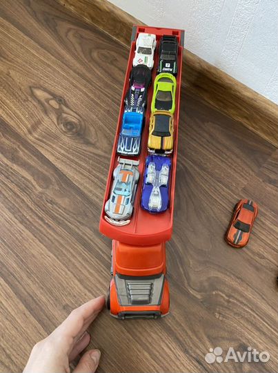 Автовоз стреляющий Hot Wheels и машинки