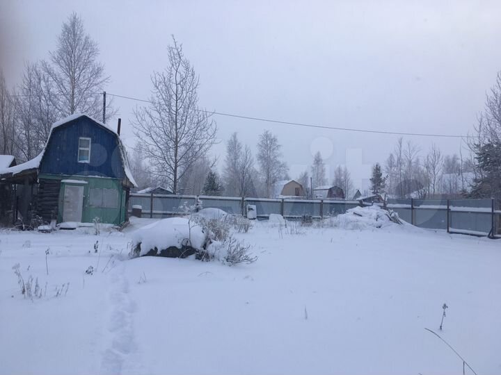 Дача 20 м² на участке 6 сот.