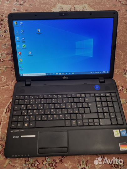 Fujitsu ноутбук