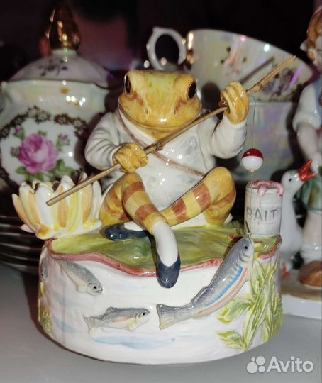 Музыкальная шкатулка, посуда детская Peter Rabbit