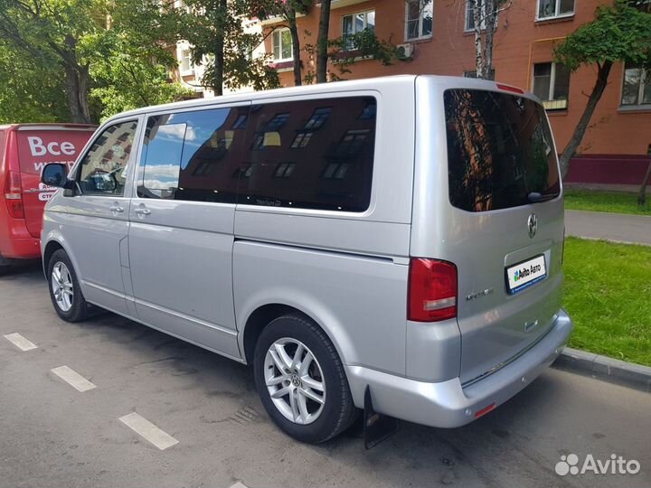 Volkswagen Multivan 2.0 AMT, 2010, 205 700 км